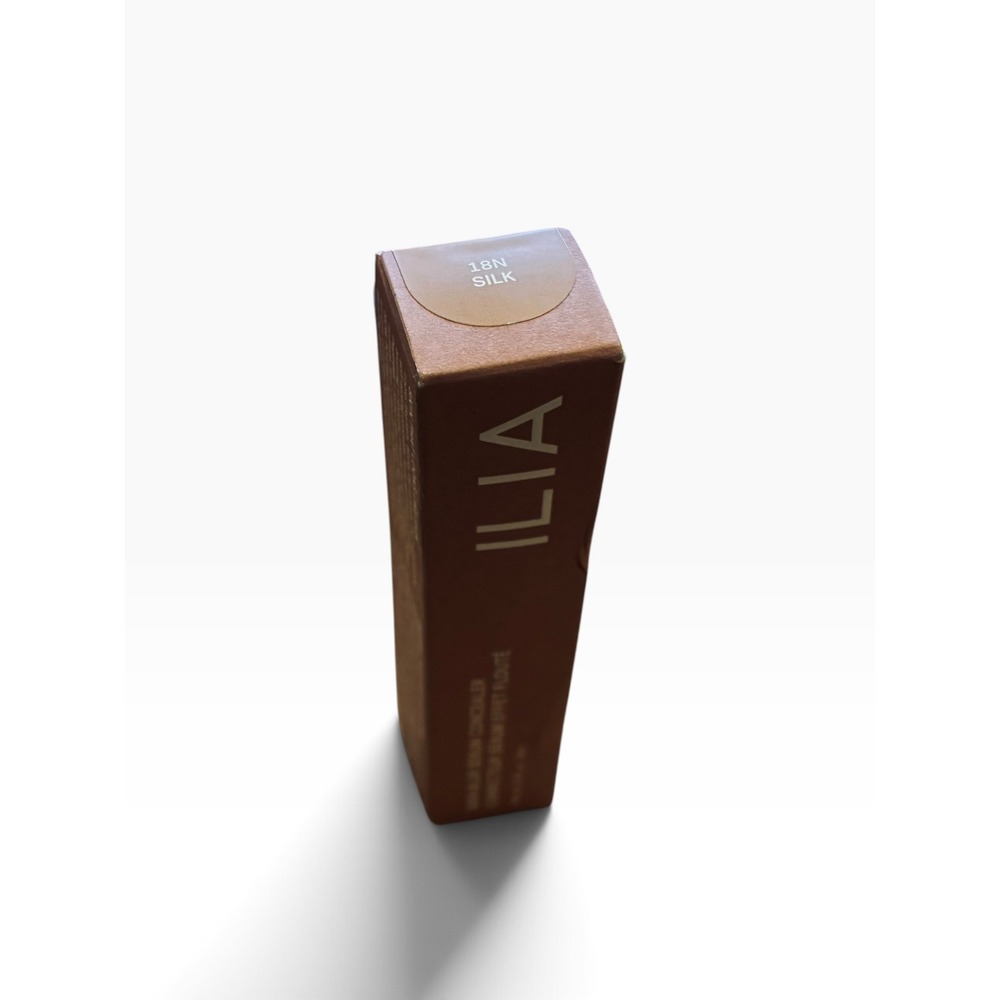 ILIA Skin Blur Serum Concealer 18N Silk New in Box